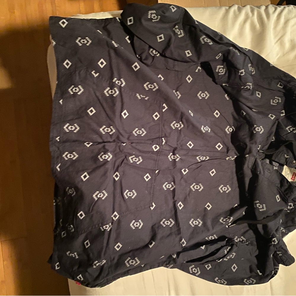 Levi's Dark Gray Patterned Shirt